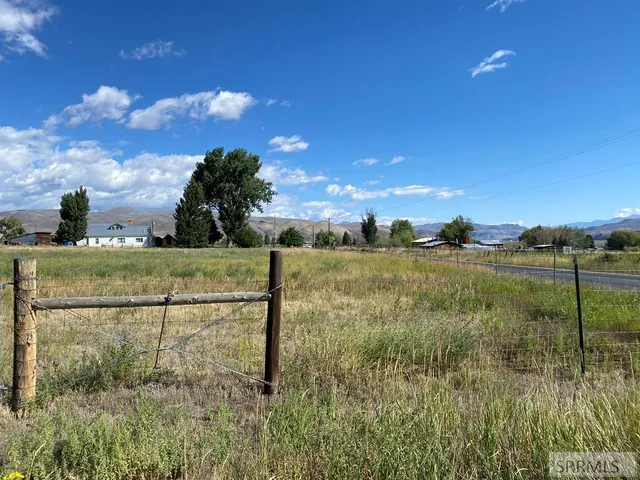 $599,000 | 2651 Challis Creek Road, Challis, ID 83226