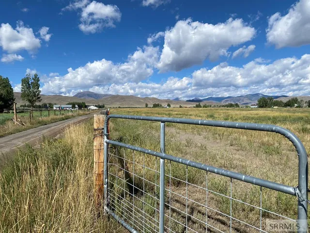 $599,000 | 2651 Challis Creek Road, Challis, ID 83226