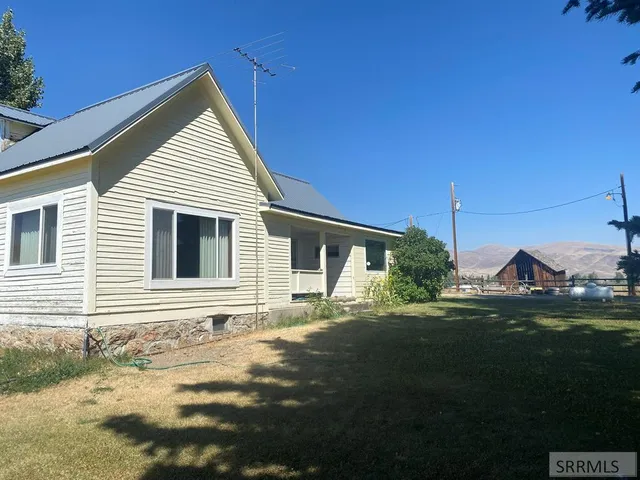 $599,000 | 2651 Challis Creek Road, Challis, ID 83226