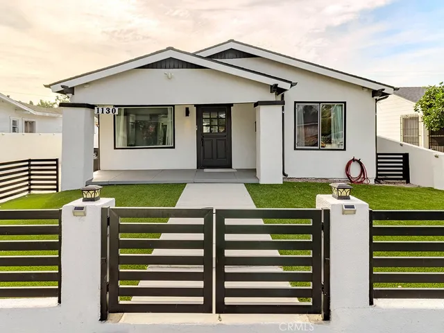 $925,000 | 1130 West Chestnut Avenue, Santa Ana, CA 92703