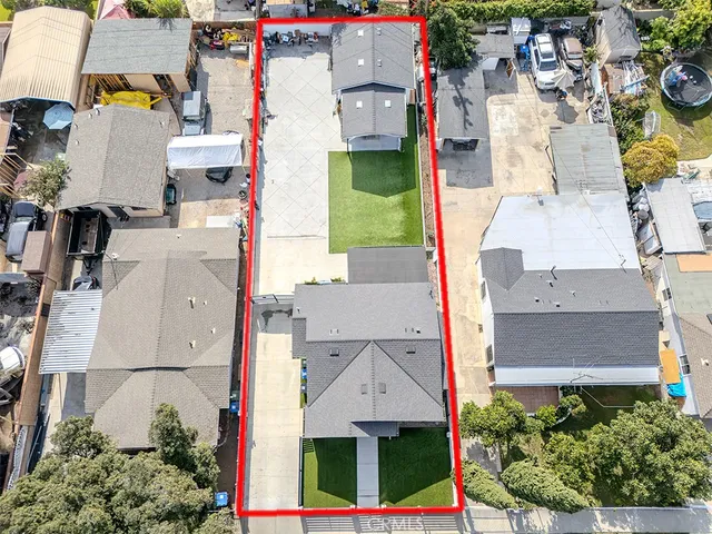 $925,000 | 1130 West Chestnut Avenue, Santa Ana, CA 92703