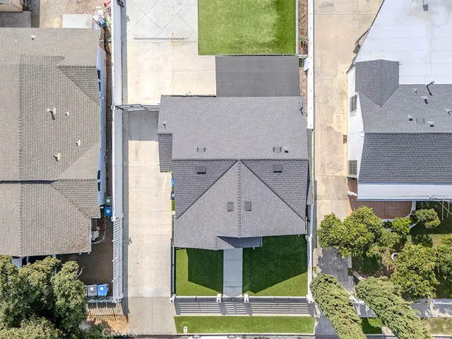 $925,000 | 1130 West Chestnut Avenue, Santa Ana, CA 92703