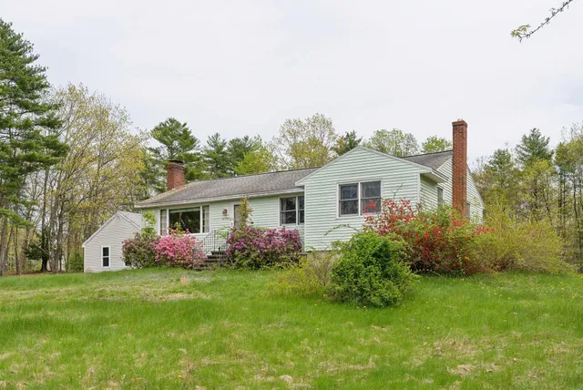 $550,000 | 5 Kinney Road, Gorham, ME 04038