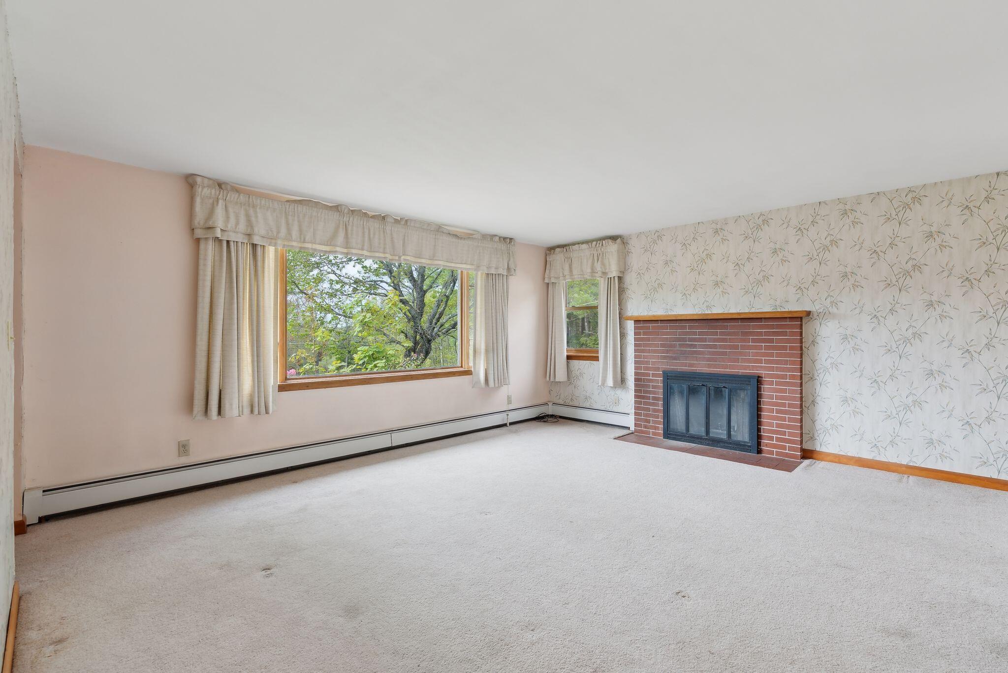 5 Kinney Road Gorham, ME 04038 - Photo 6 of 48 35_DSC07738