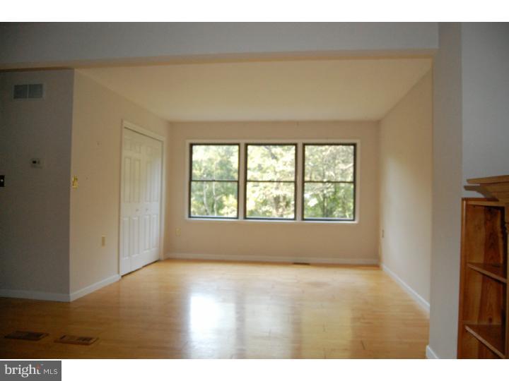 251 Lafayette Road Coatesville, PA 19320 - Photo 8 of 18 Gallery Image 8