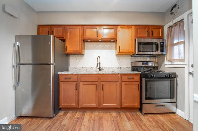 $149,900 | 2820 Edgecombe Circle South, Baltimore, MD 21215