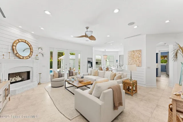 $1,995,000 | 133 Windemere Place, Melbourne Beach, FL 32951