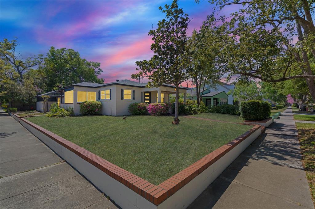 602 Rugby Street Orlando, FL 32804 - Photo 1 of 1 a view of outdoor space and yard