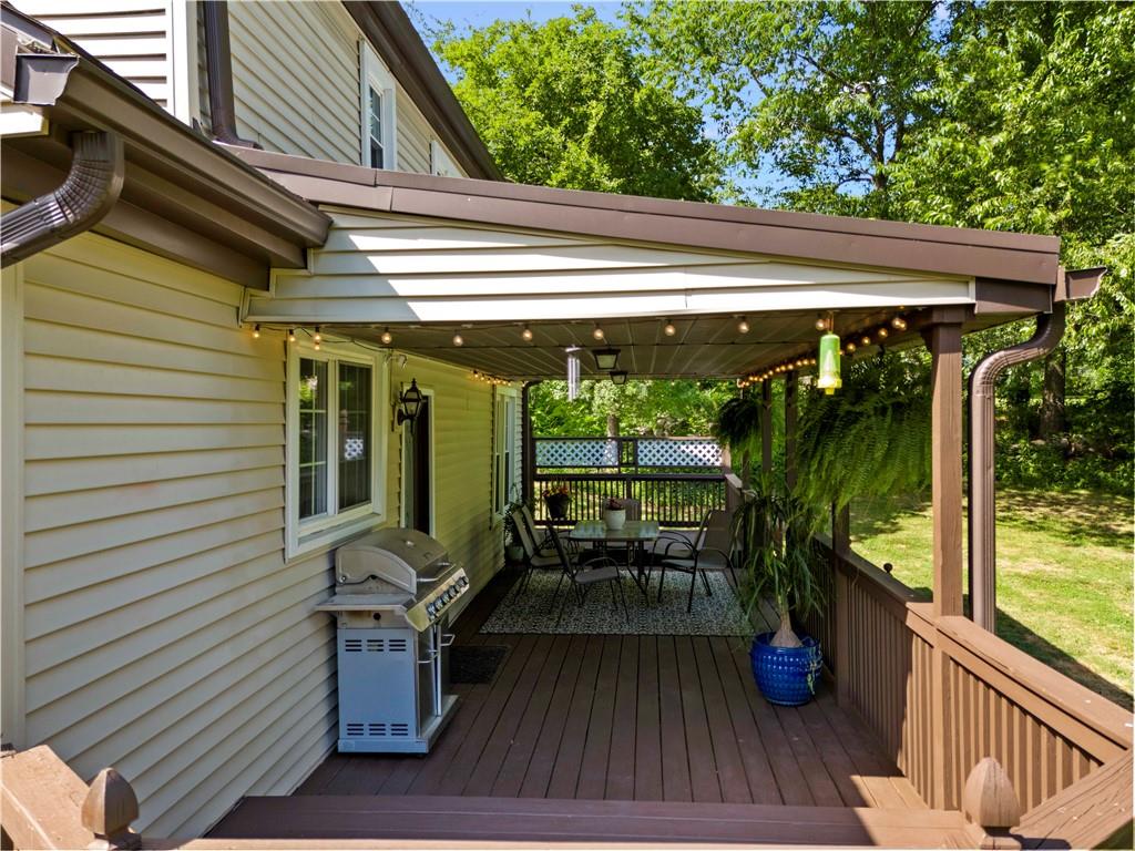 860 East McMurray Road Venetia, PA 15367 - Photo 29 of 37 Large covered deck