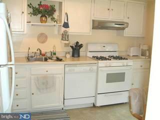 75 Azalea Way, Unit 3 Reading, PA 19606 - Photo 4 of 6 Gallery Image 4