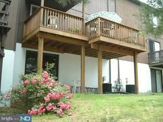 75 Azalea Way, Unit 3 Reading, PA 19606 - Photo 5 of 6 Gallery Image 5