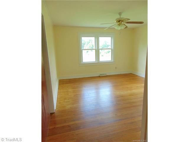 1965 Poole Road Salisbury, NC 28146 - Photo 11 of 20 Gallery Image 11