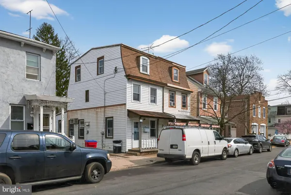 $209,900 | 523 Swain Street, Bristol, PA 19007