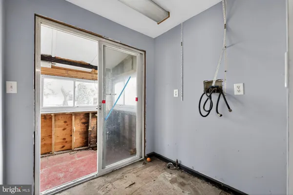 $209,900 | 523 Swain Street, Bristol, PA 19007
