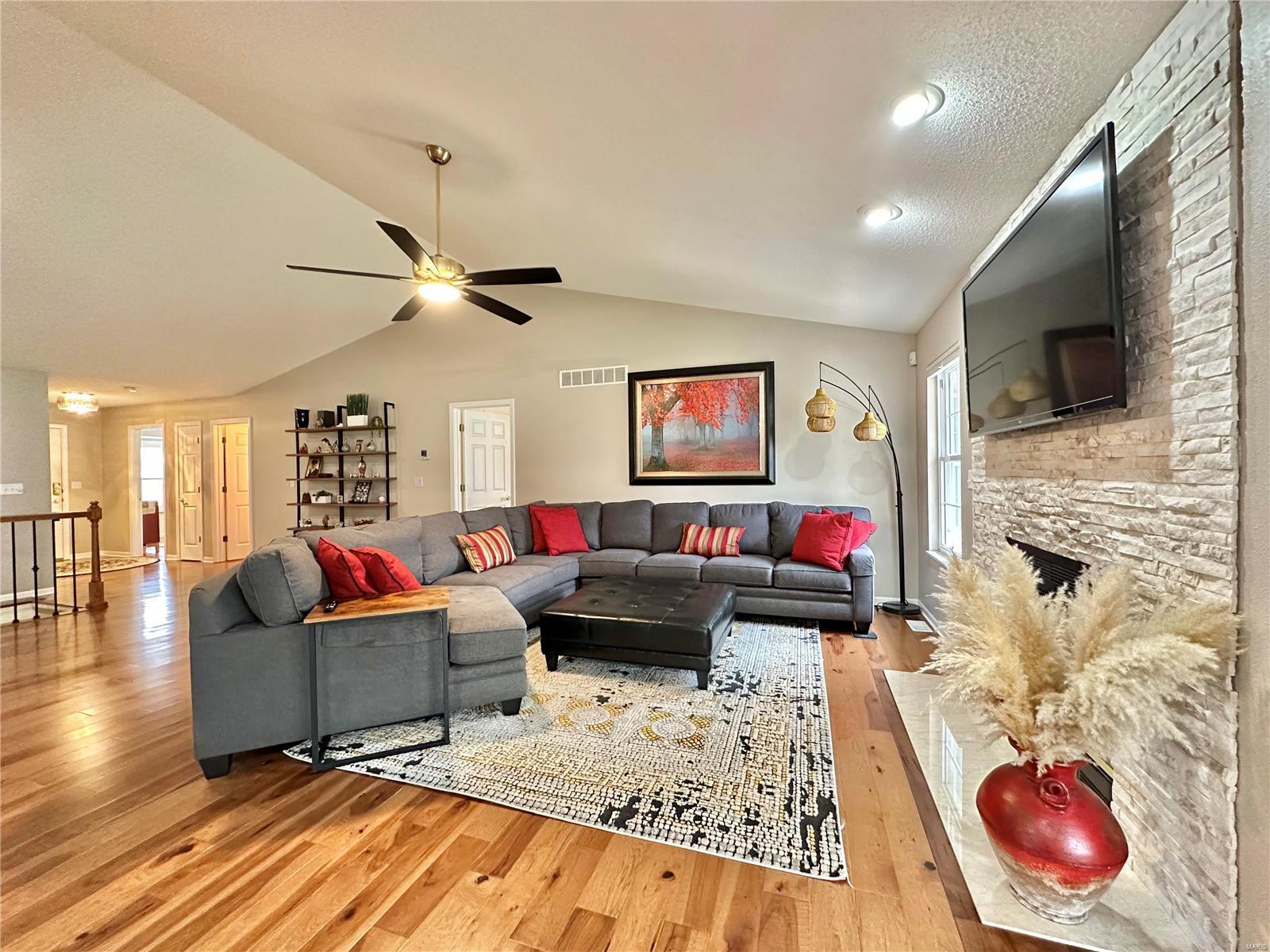 7 Kingston Road Collinsville, IL 62234 - Photo 20 of 63 Gallery Image 20