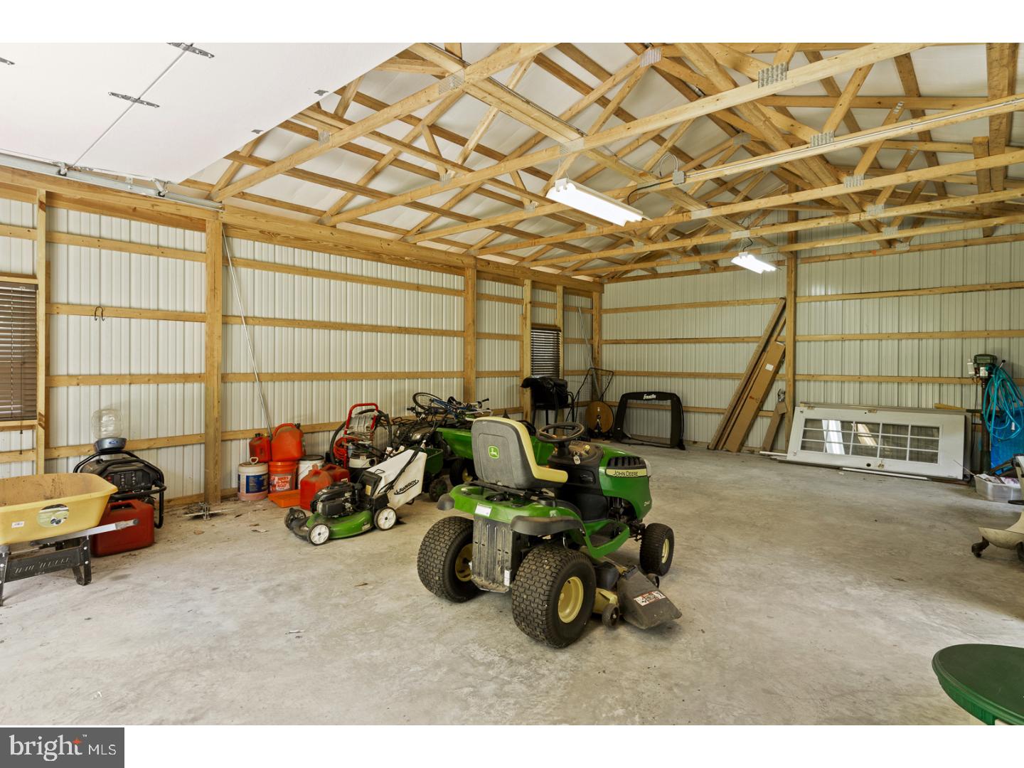 40 Agress Road Perrineville, NJ 08535 - Photo 24 of 25 Barn