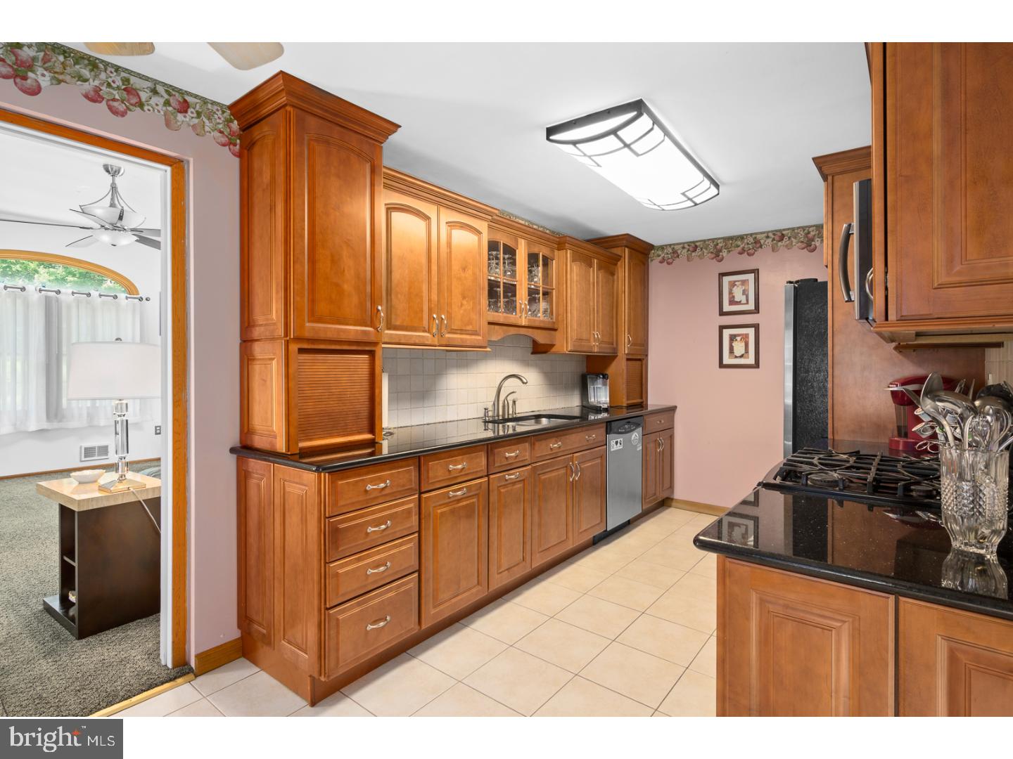 40 Agress Road Perrineville, NJ 08535 - Photo 5 of 25 Kitchen