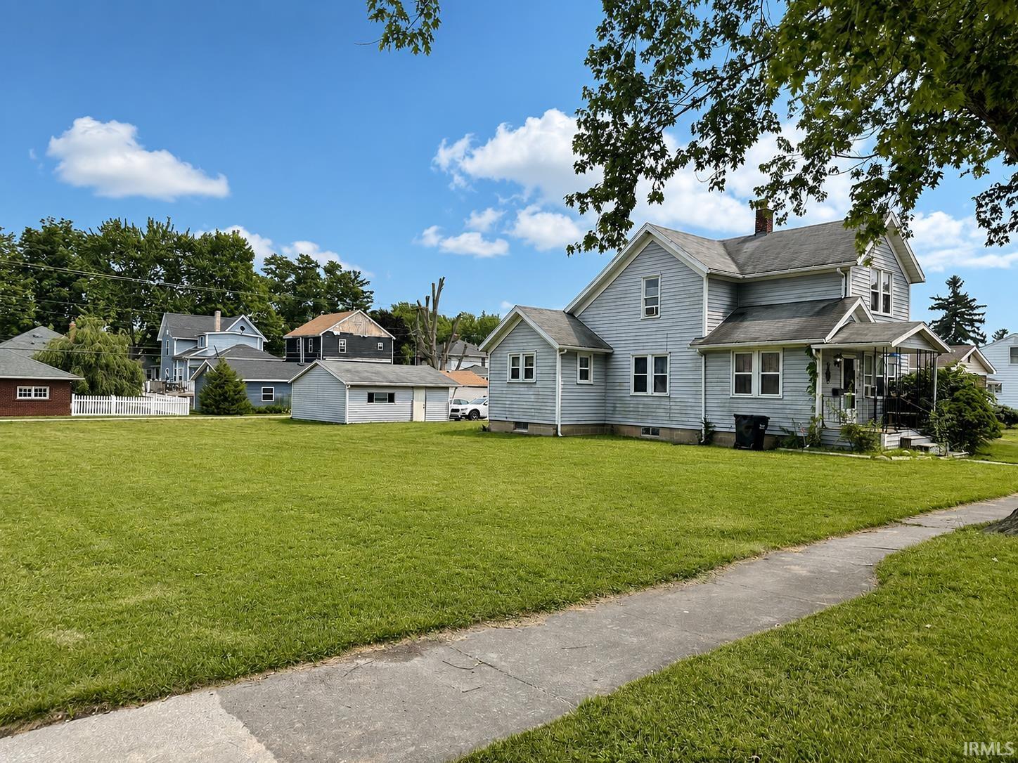 911 South Peters Street Garrett, IN 46738 - Photo 4 of 11 Gallery Image 4