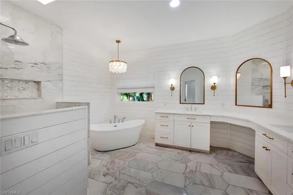 $10,000 | 3110 70th Street Southwest, Naples, FL 34105