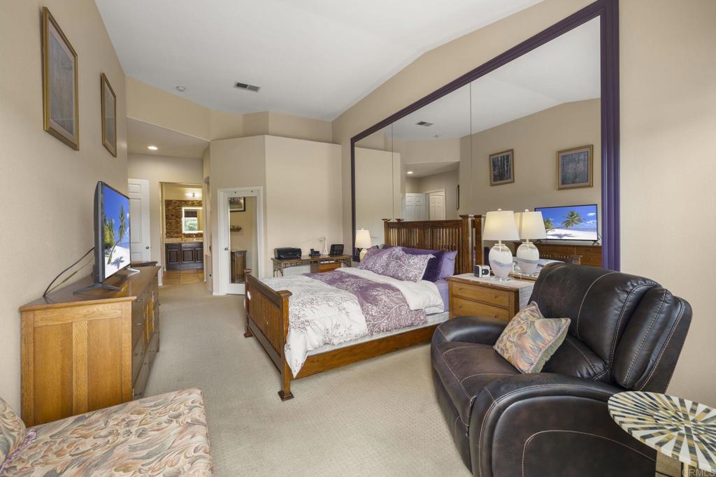 7073 Tatler Road Carlsbad, CA 92011 - Photo 12 of 24
