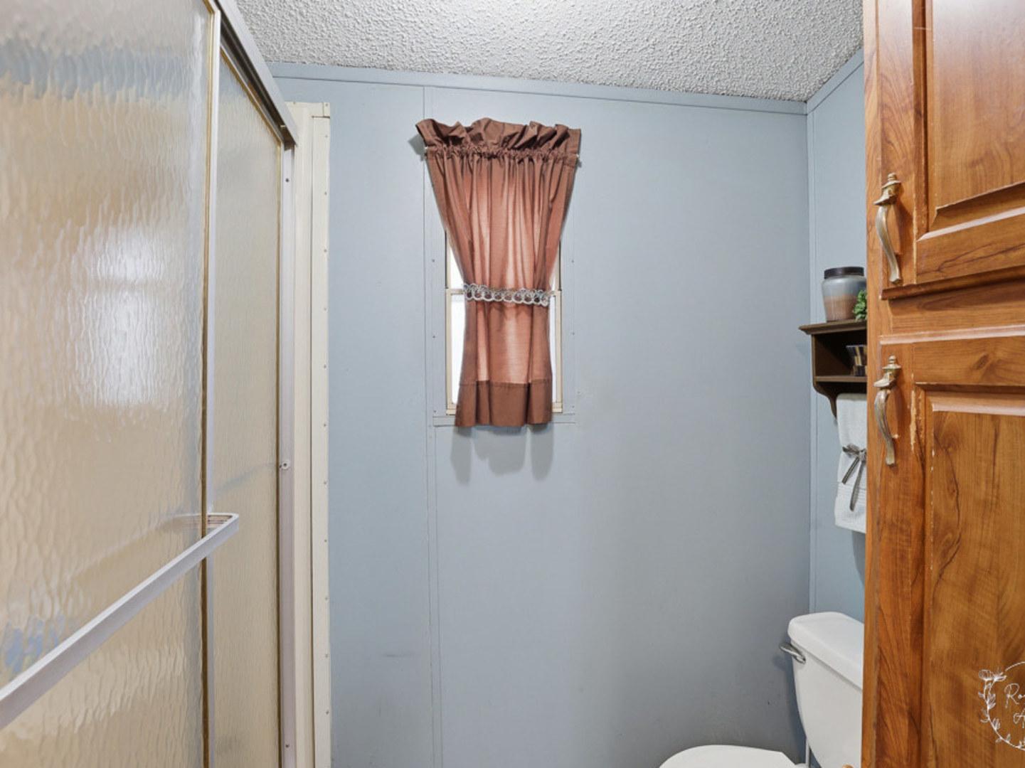 52 Partridge Lane Beecher, IL 60401 - Photo 19 of 24 a view of a bathroom with a toilet and a sink