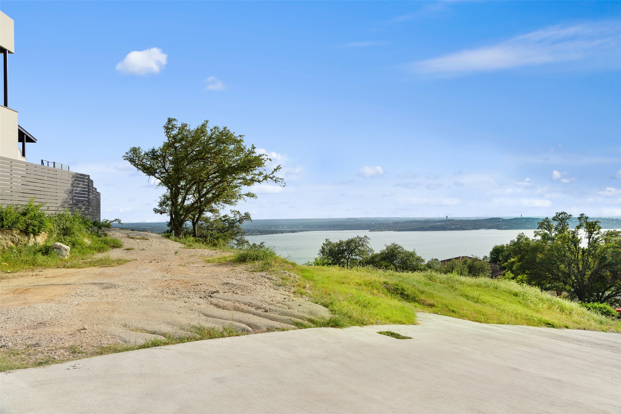 6813 Oasis Pass Austin, TX 78732 - Photo 21 of 36 a view of a yard
