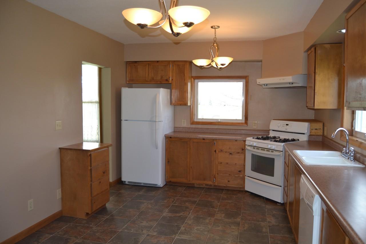 113 South Liberty Street Ridgeway, OH 43345 - Photo 3 of 35