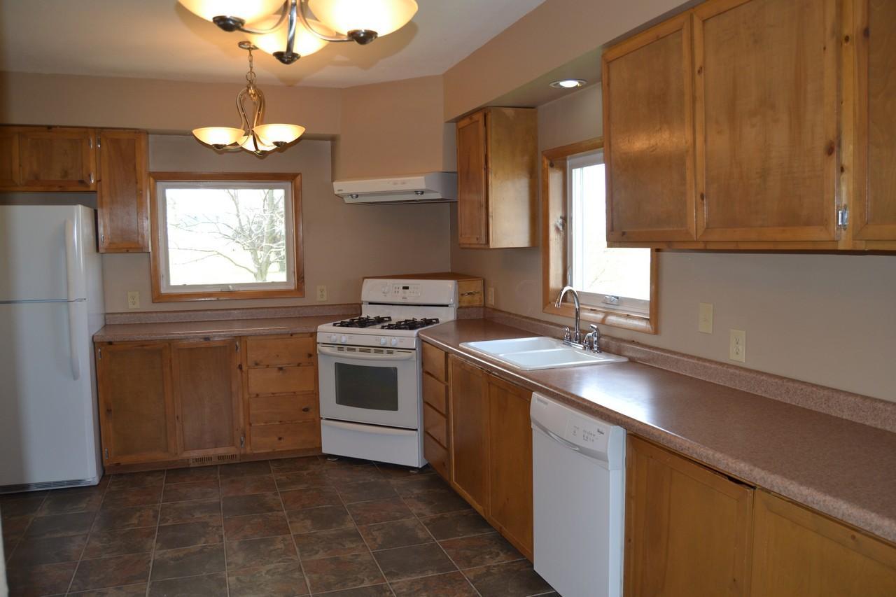 113 South Liberty Street Ridgeway, OH 43345 - Photo 4 of 35
