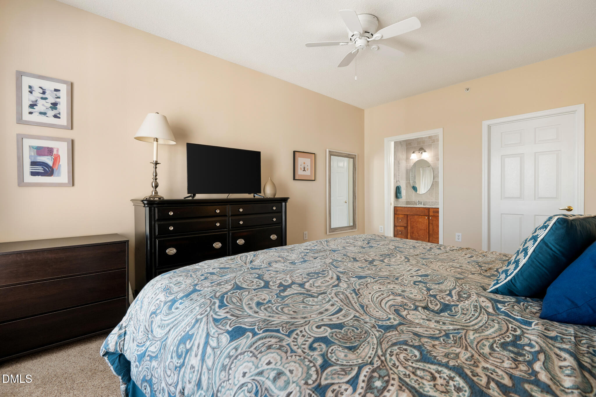 2511 Huntscroft Lane, Unit 303 Raleigh, NC 27617 - Photo 16 of 33