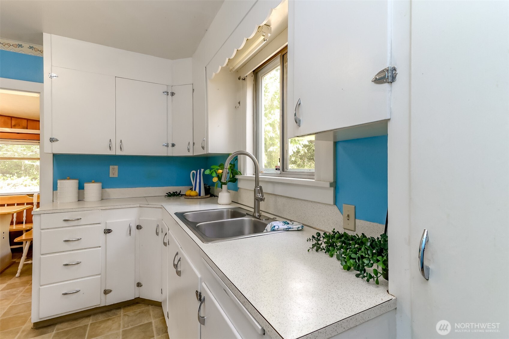5206 Werner Road Bremerton, WA 98312 - Photo 9 of 33 Gallery Image 9