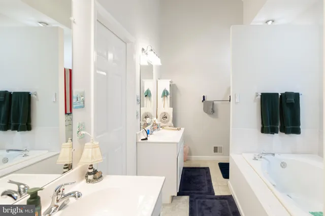 $715,000 | 3915 Apple Pie Ridge Road, Winchester, VA 22603