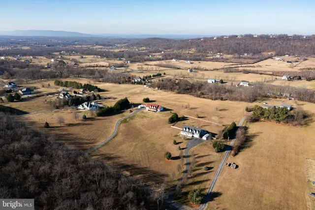 $715,000 | 3915 Apple Pie Ridge Road, Winchester, VA 22603