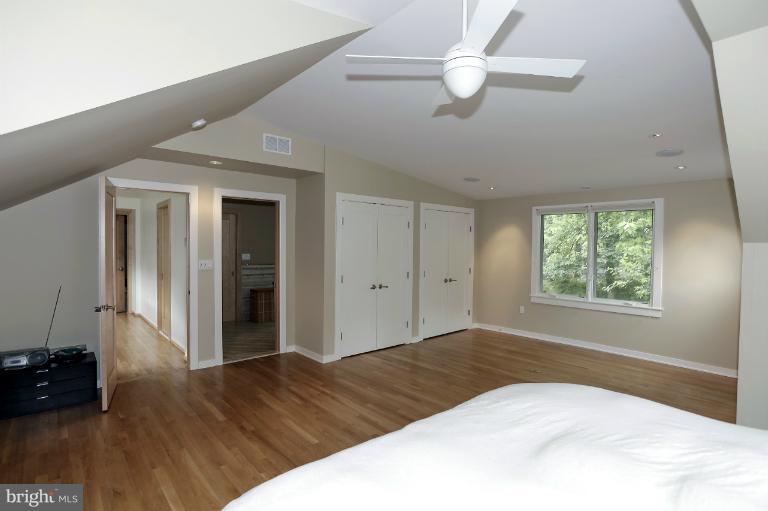9911 Old Spring Road Kensington, MD 20895 - Photo 23 of 30 Interior (General)