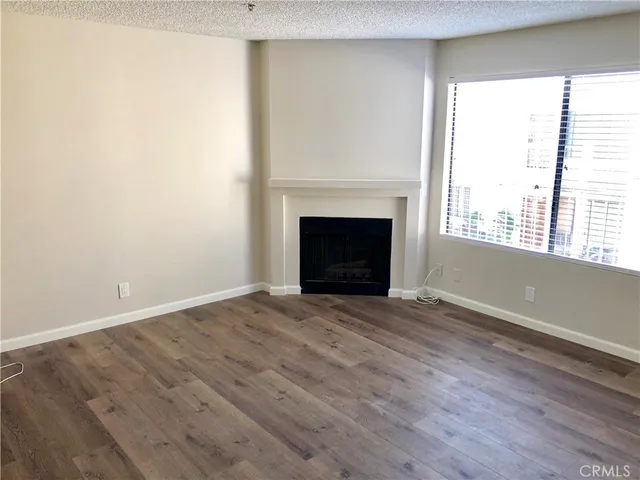 $2,398 | 14082 Edwards Street, Unit 106, Westminster, CA 92683