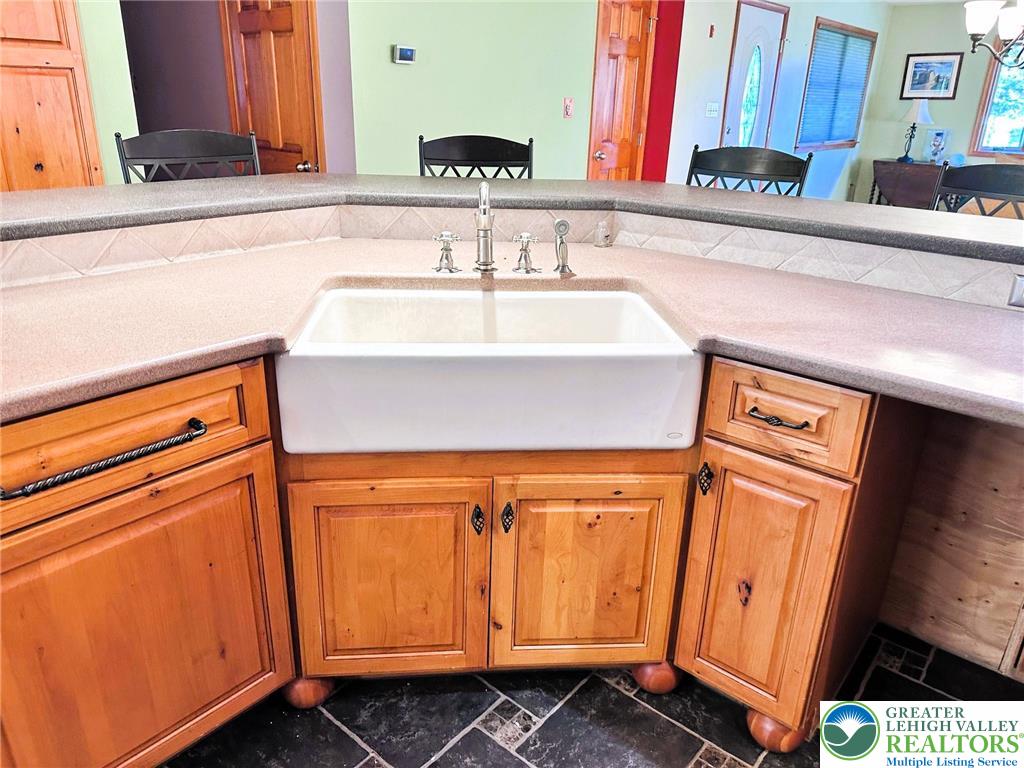 297 Long Lane Road Walnutport, PA 18088 - Photo 13 of 32