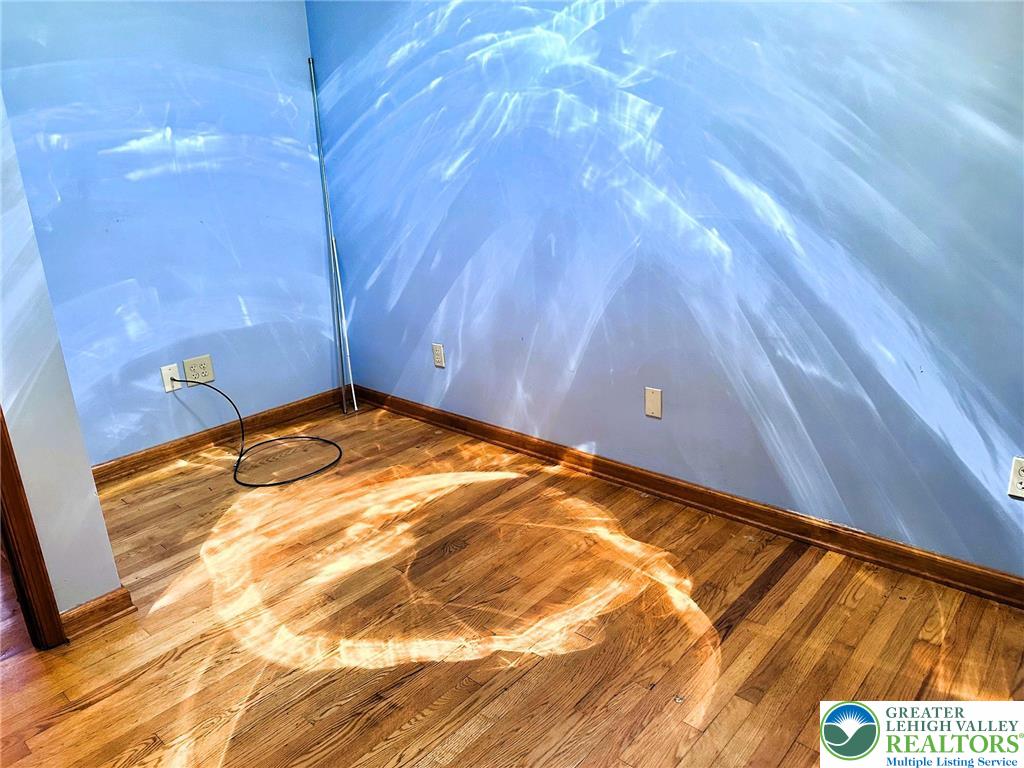 297 Long Lane Road Walnutport, PA 18088 - Photo 25 of 32