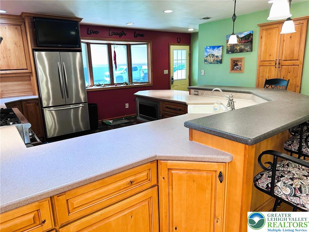 297 Long Lane Road Walnutport, PA 18088 - Photo 8 of 32