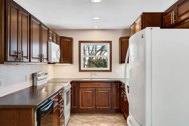 $294,900 | 1371 A County Rd SS, Onalaska, WI 54650