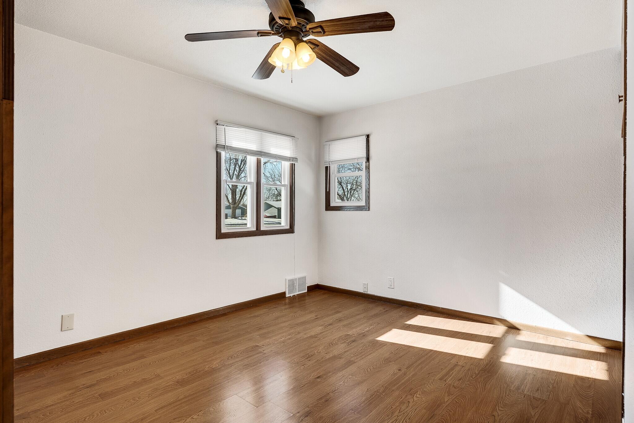 1371 A County Rd SS Onalaska, WI 54650 - Photo 12 of 30 Master Bedroom