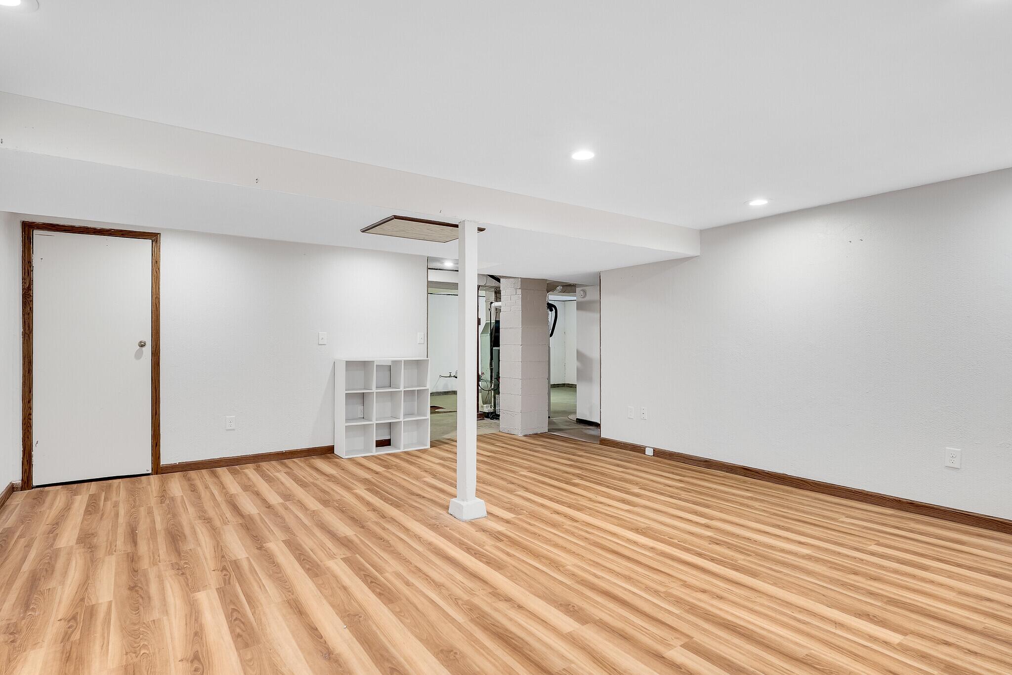 1371 A County Rd SS Onalaska, WI 54650 - Photo 20 of 30 Lower Level Family Room