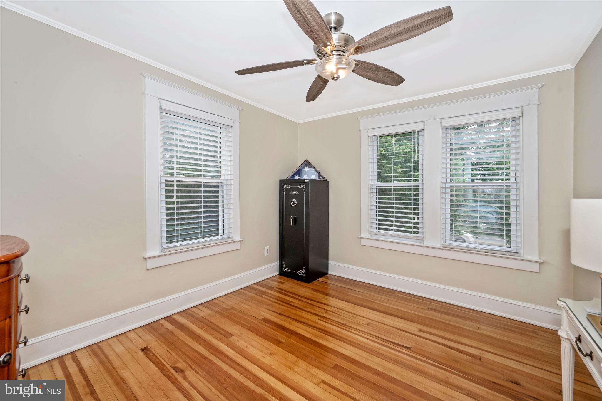 26701 Ridge Road Damascus, MD 20872 - Photo 14 of 24 Bedroom 3