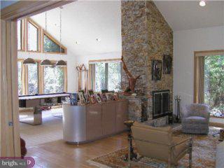 19 Roberts Road Newtown Square, PA 19073 - Photo 2 of 6