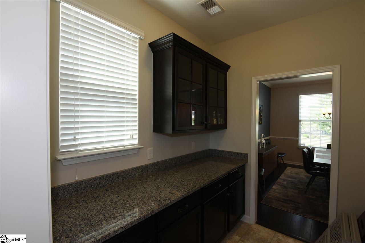 22 Remus Way Simpsonville, SC 29681 - Photo 4 of 24 Gallery Image 4