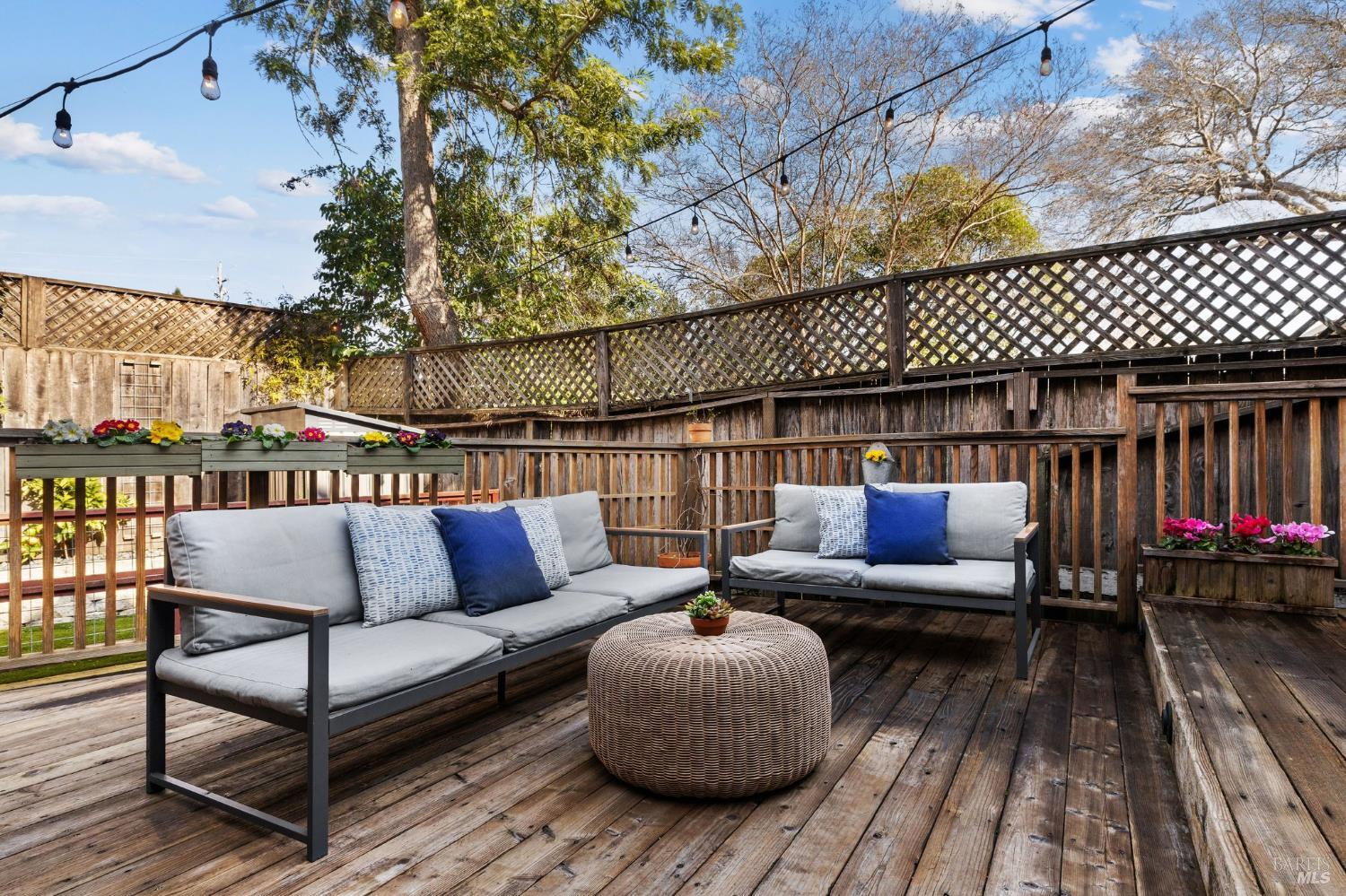 12 Rain Tree Court Petaluma, CA 94952 - Photo 14 of 54