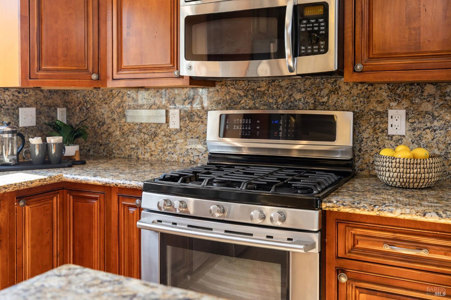 12 Rain Tree Court Petaluma, CA 94952 - Photo 22 of 54