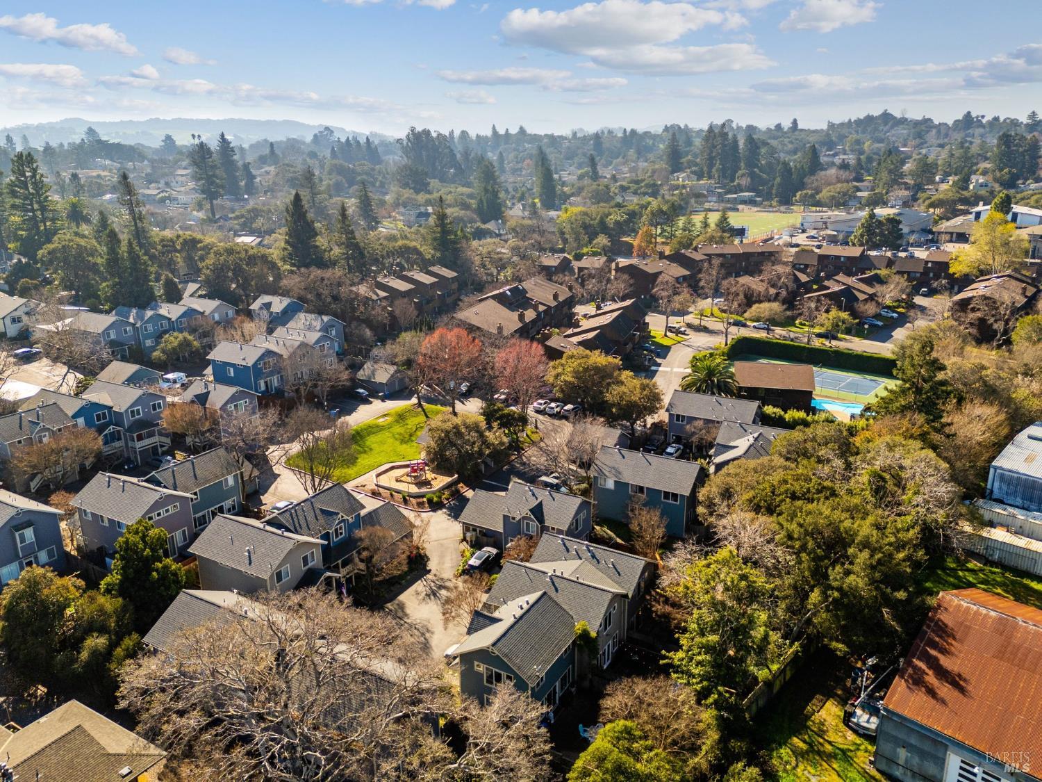 12 Rain Tree Court Petaluma, CA 94952 - Photo 52 of 54