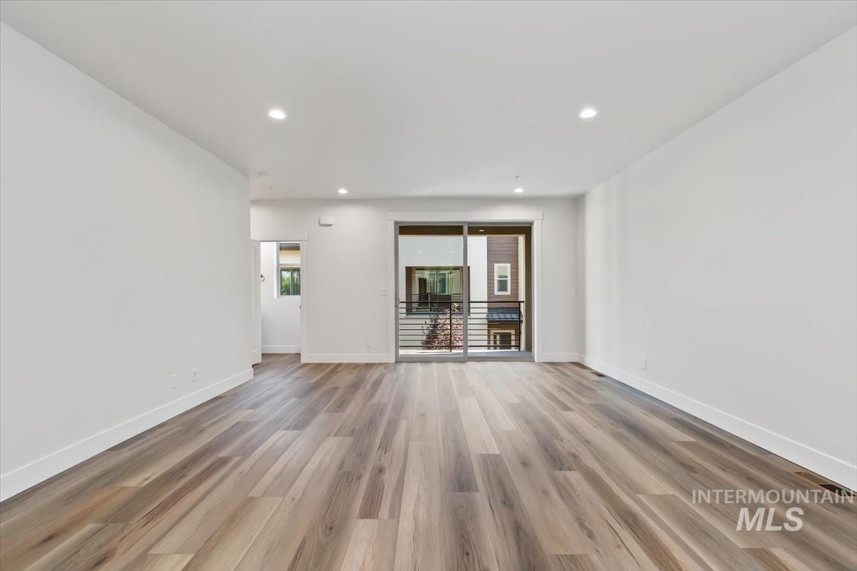 1735 South Rock View Lane Boise, ID 83705 - Photo 18 of 35