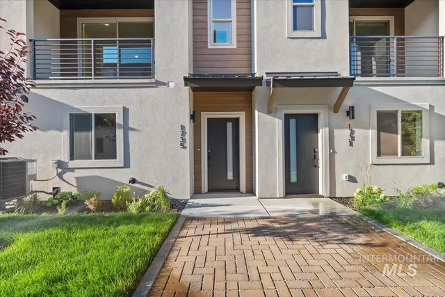 $497,880 | 1735 South Rock View Lane, Boise, ID 83705