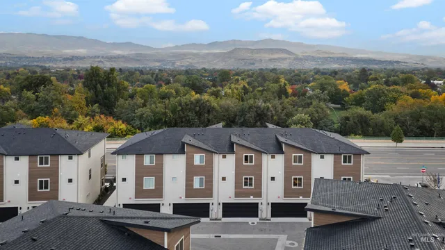 $497,880 | 1735 South Rock View Lane, Boise, ID 83705