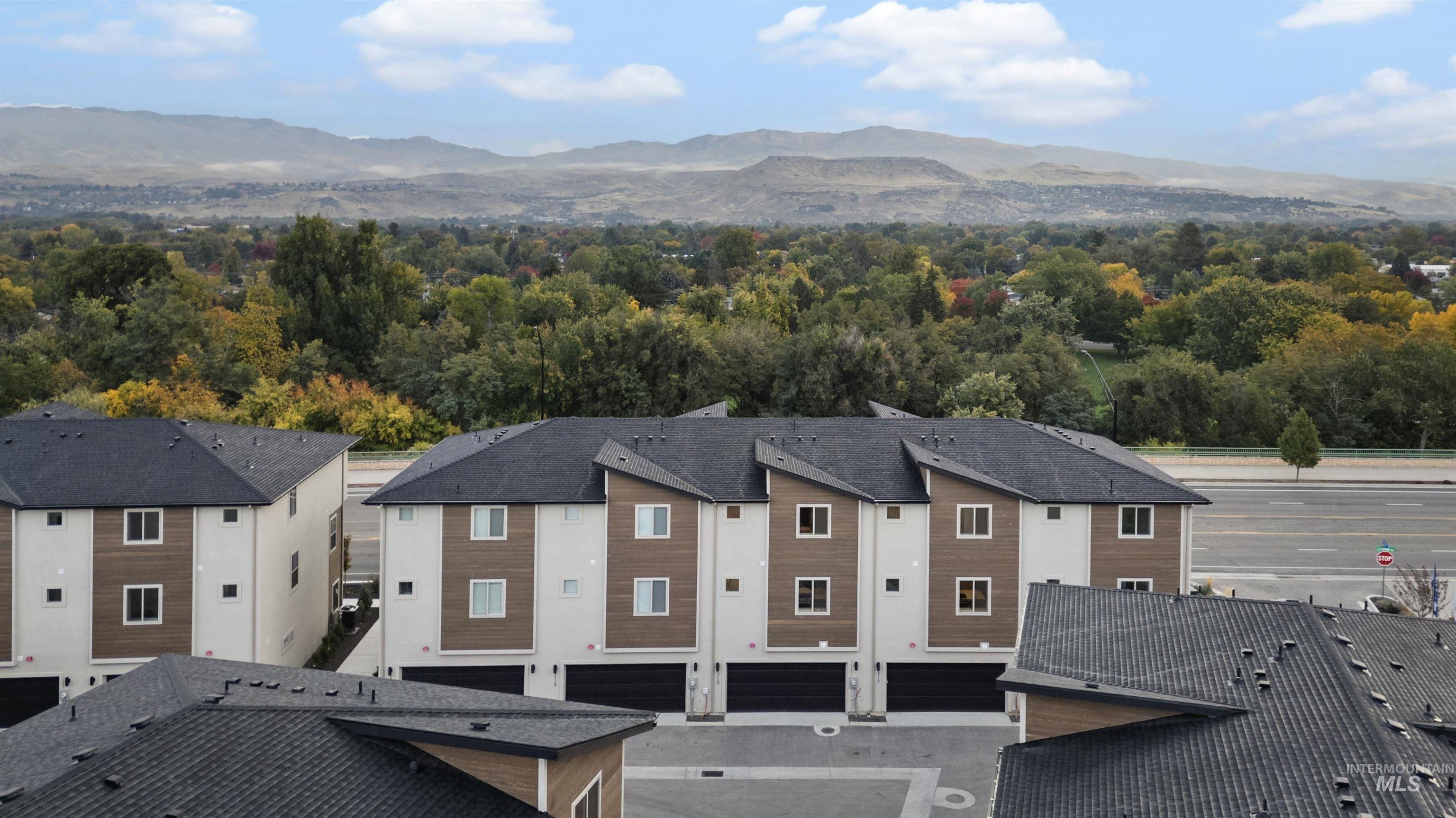 1735 South Rock View Lane Boise, ID 83705 - Photo 32 of 35